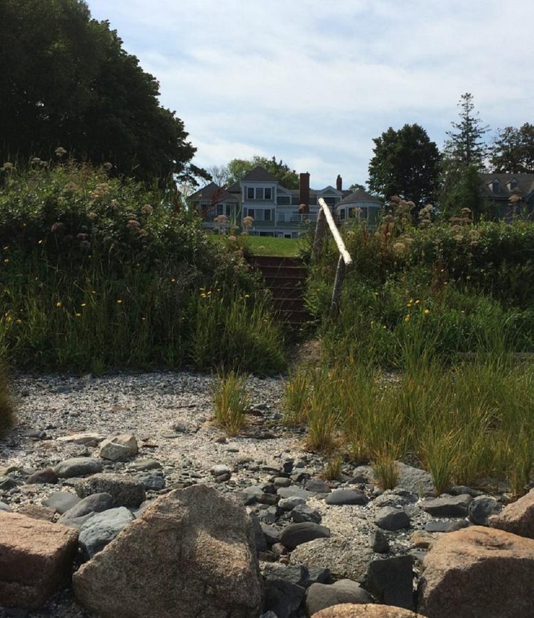 Saltair Inn Waterfront B&B バー・ハーバー エクステリア 写真